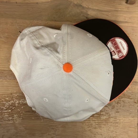 NY Knicks New Era SnapBack Hat 9FIFTY Hardwood Classics One Size - Picture 5 of 10